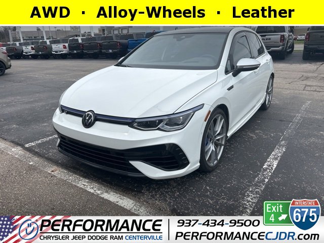 Used 2024 Volkswagen Golf R image 1