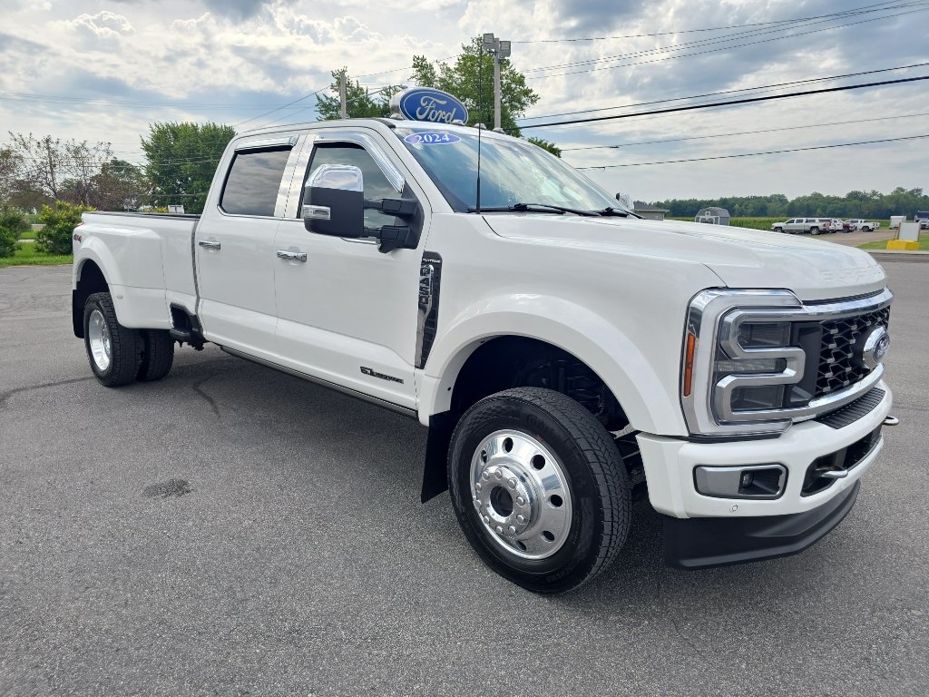 Used 2024 Ford F450 Platinum AWD/4WD image 5