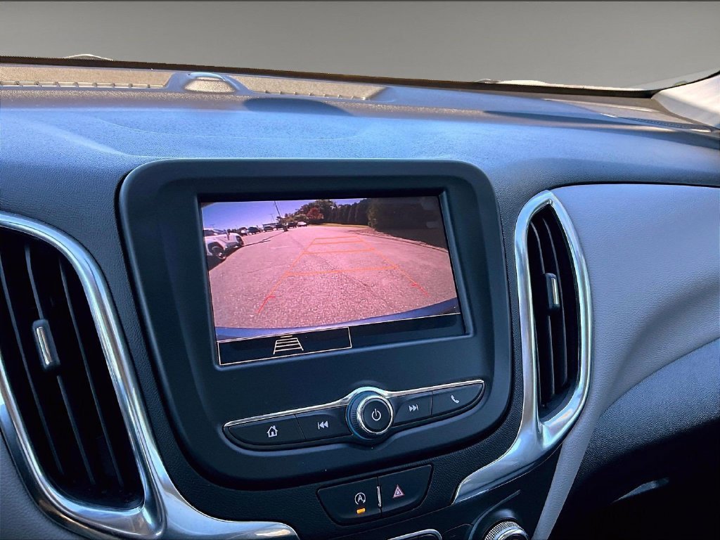 Used 2024 Chevrolet Equinox LS AWD/4WD image 19