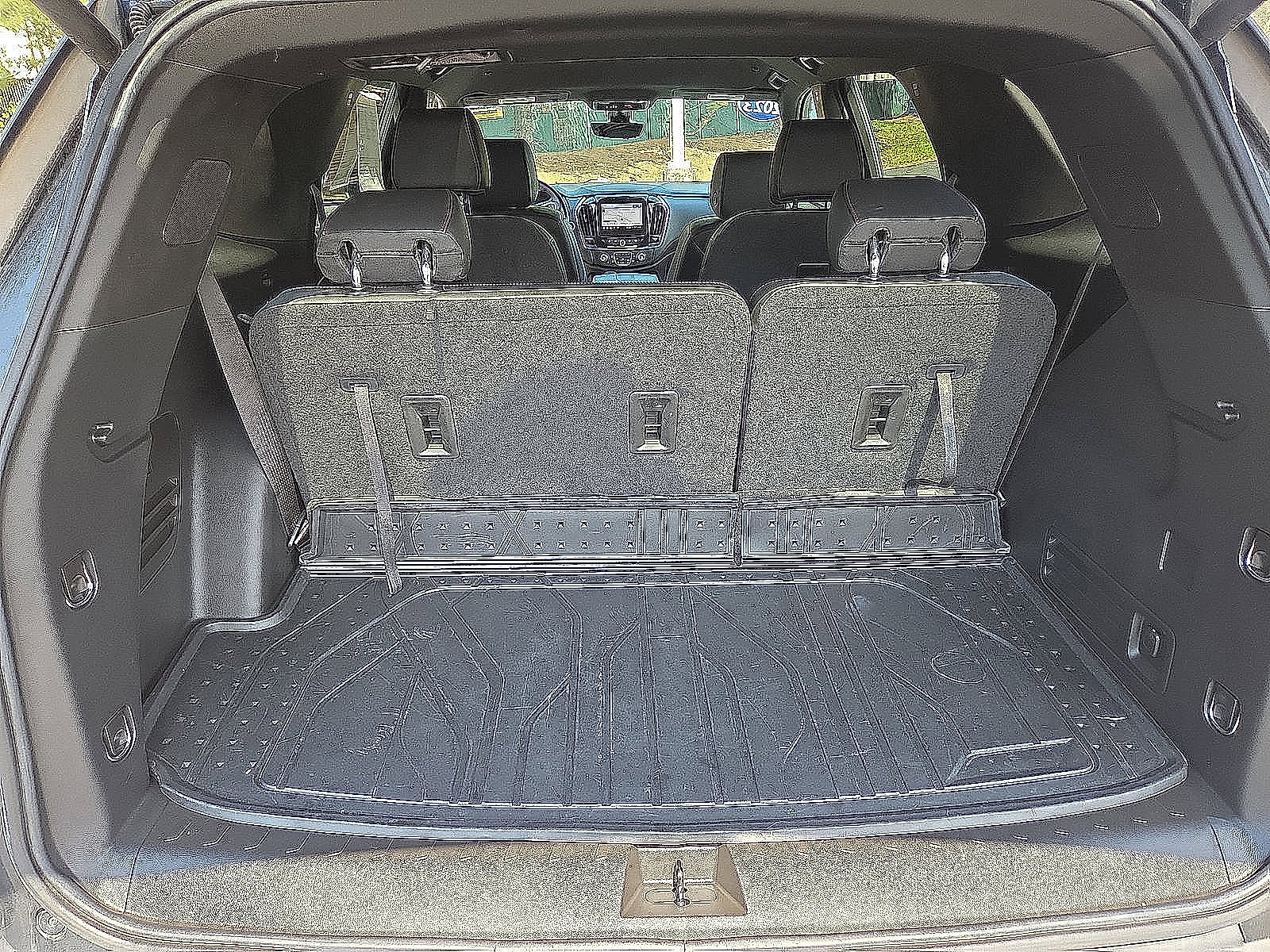 Used 2023 Chevrolet Traverse RS w/ LPO, Floor Liner Package AWD/4WD image 33