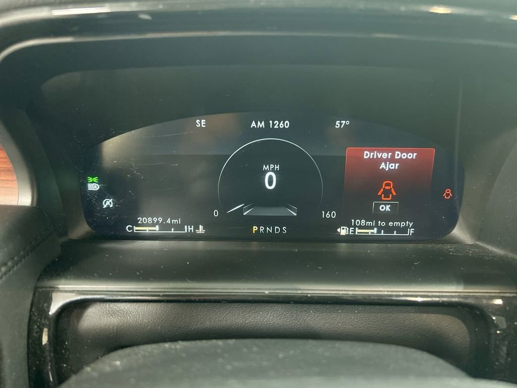 Used 2023 Lincoln Nautilus Reserve w/ Class II Trailer Tow Package image 13