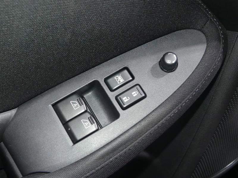 Used 2017 Nissan 370Z Coupe image 18