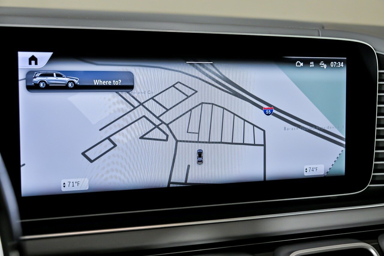 Used 2024 Mercedes-Benz Maybach GLS 600 4MATIC image 33