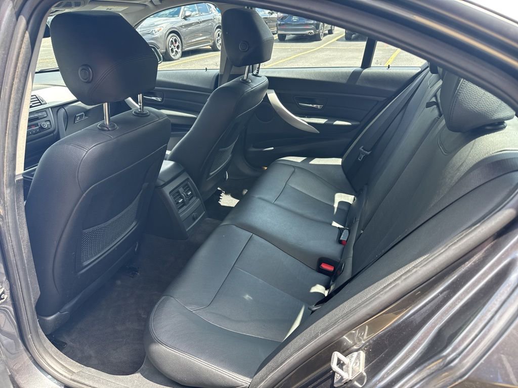 Used 2013 BMW 328i xDrive Sedan AWD/4WD image 28