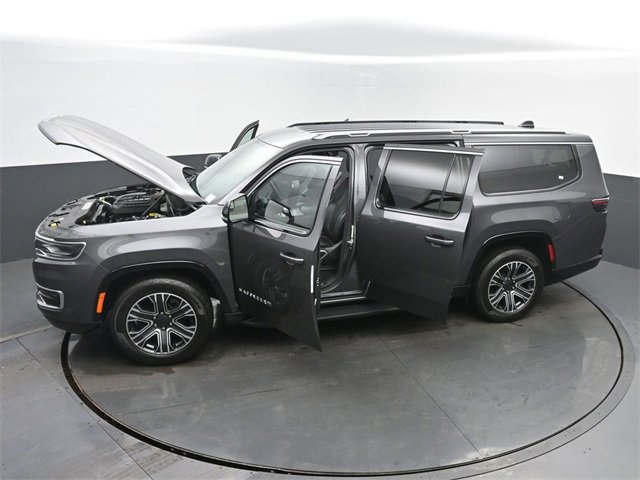 Used 2024 Jeep Wagoneer L Series II w/ Flexible Seating Group image 65