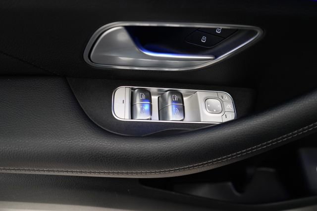 Used 2025 Mercedes-Benz GLS 450 4MATIC image 32