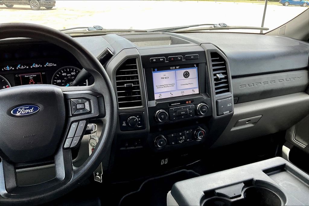 Used 2019 Ford F250 XL w/ STX Appearance Package image 9
