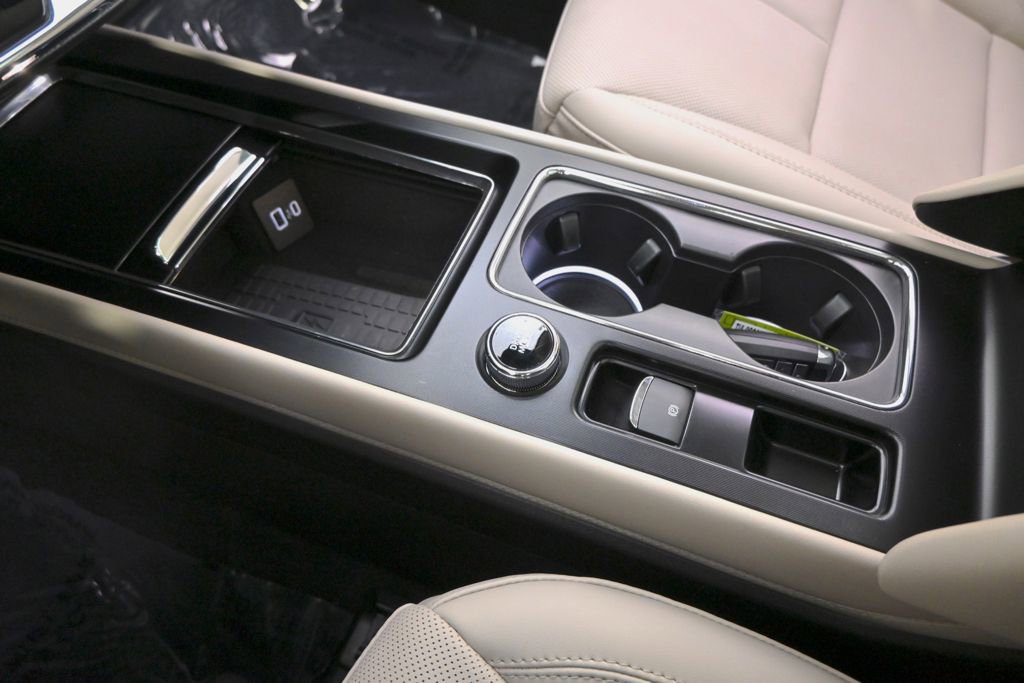 New 2026 Lincoln Corsair Reserve w/ Jet Appearance Package image 32