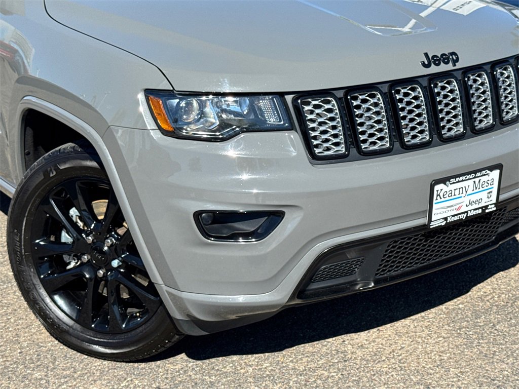 Certified 2021 Jeep Grand Cherokee Laredo X image 6