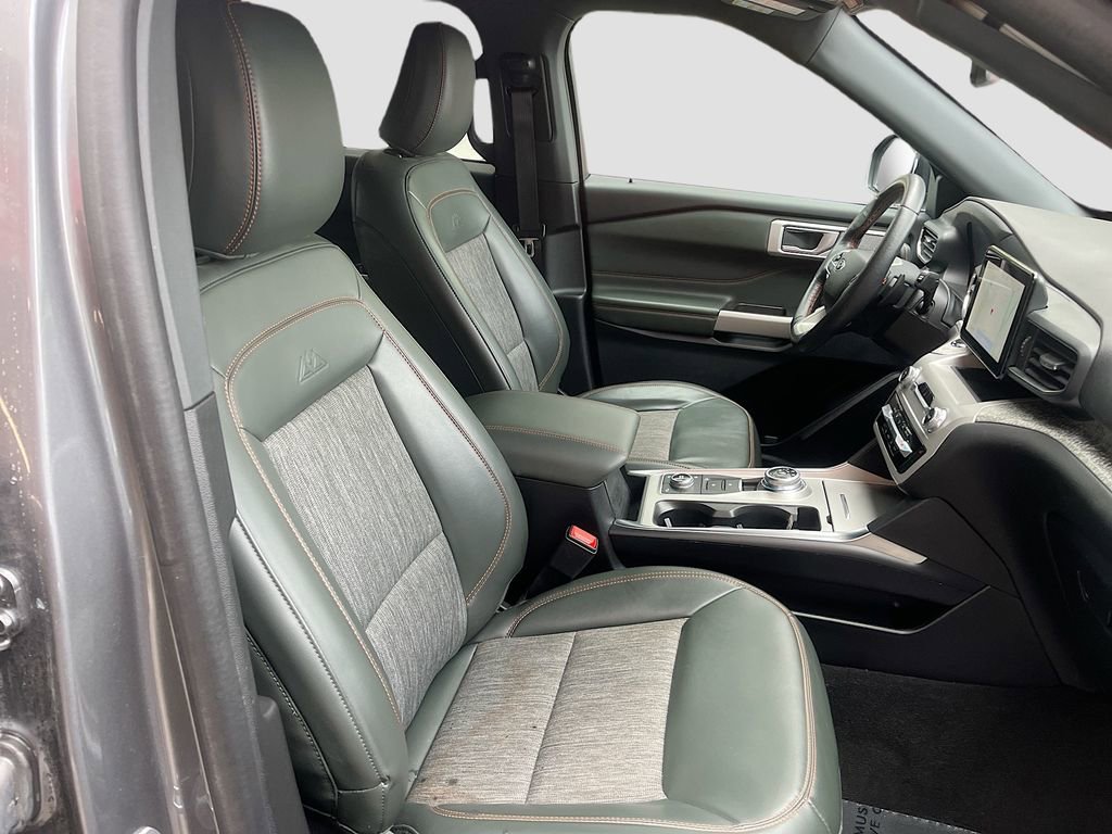 Used 2024 Ford Explorer Timberline w/ Timberline Technology Package AWD/4WD image 30