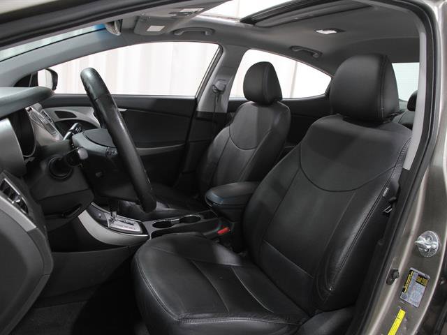 Used 2013 Hyundai Elantra Limited w/ Technology Pkg image 5