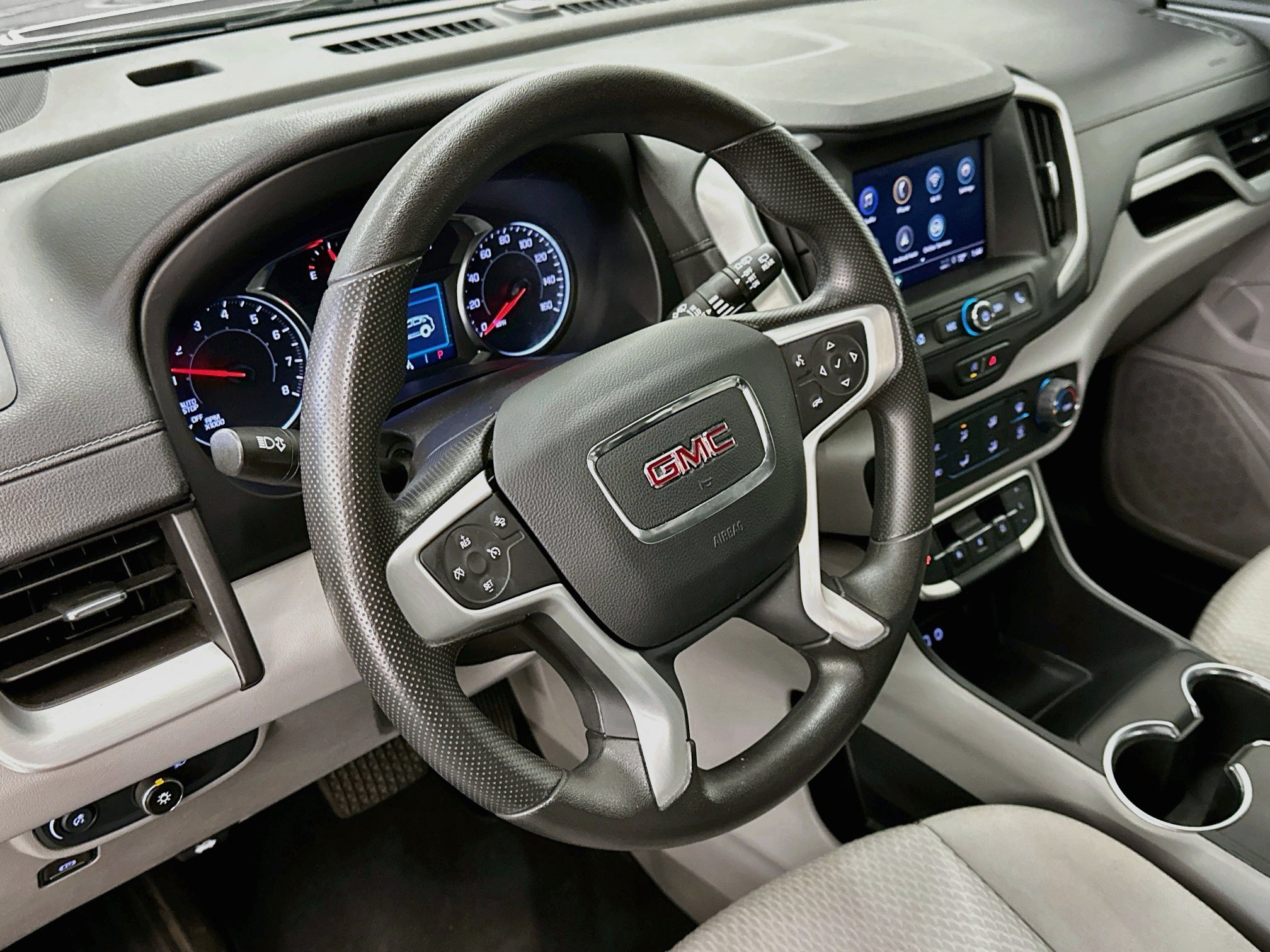 Used 2024 GMC Terrain SLE AWD/4WD image 18