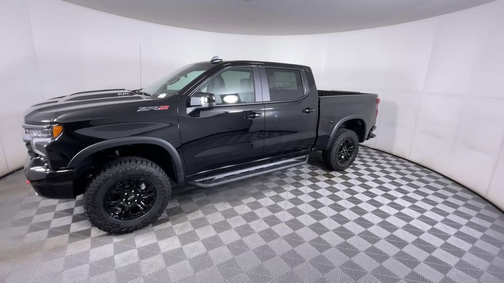 New 2026 Chevrolet Silverado 1500 ZR2 image 4