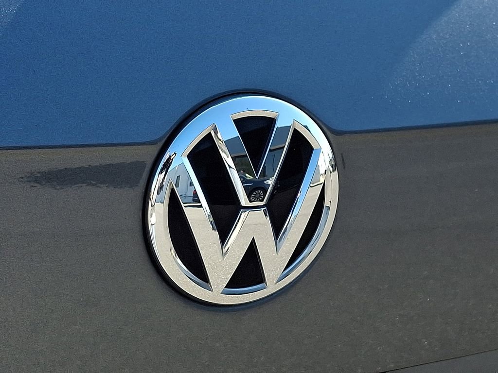 Used 2021 Volkswagen Tiguan SE R-Line w/ 3rd Row Seat Package image 23