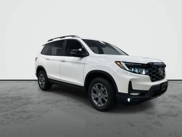 Used 2024 Honda Passport TrailSport image 5