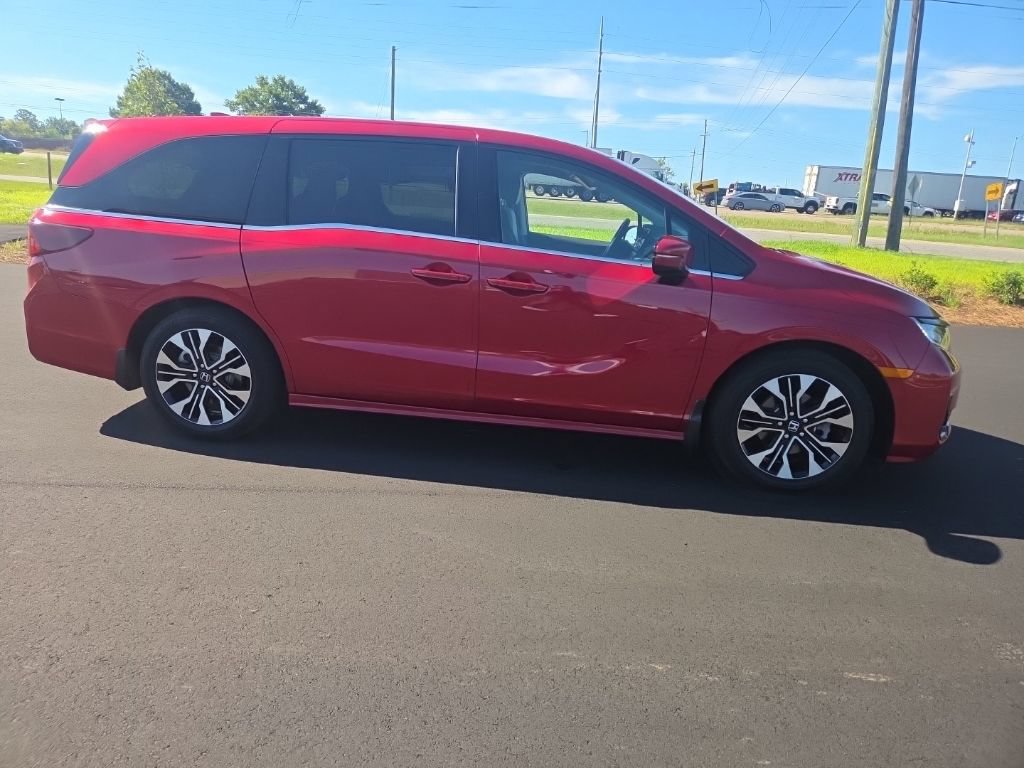 Used 2025 Honda Odyssey Elite image 16