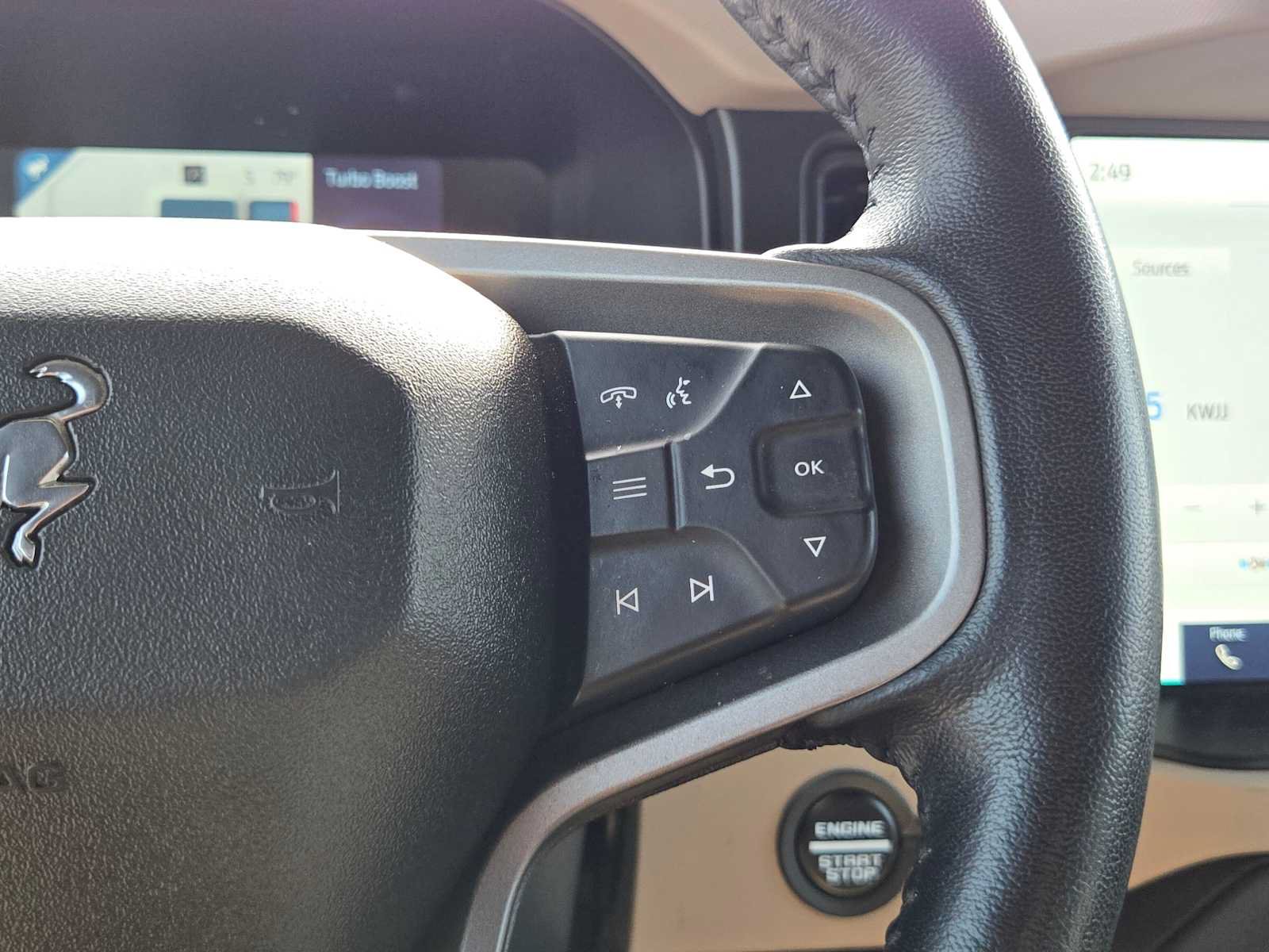 Used 2023 Ford Bronco Wildtrak AWD/4WD image 33
