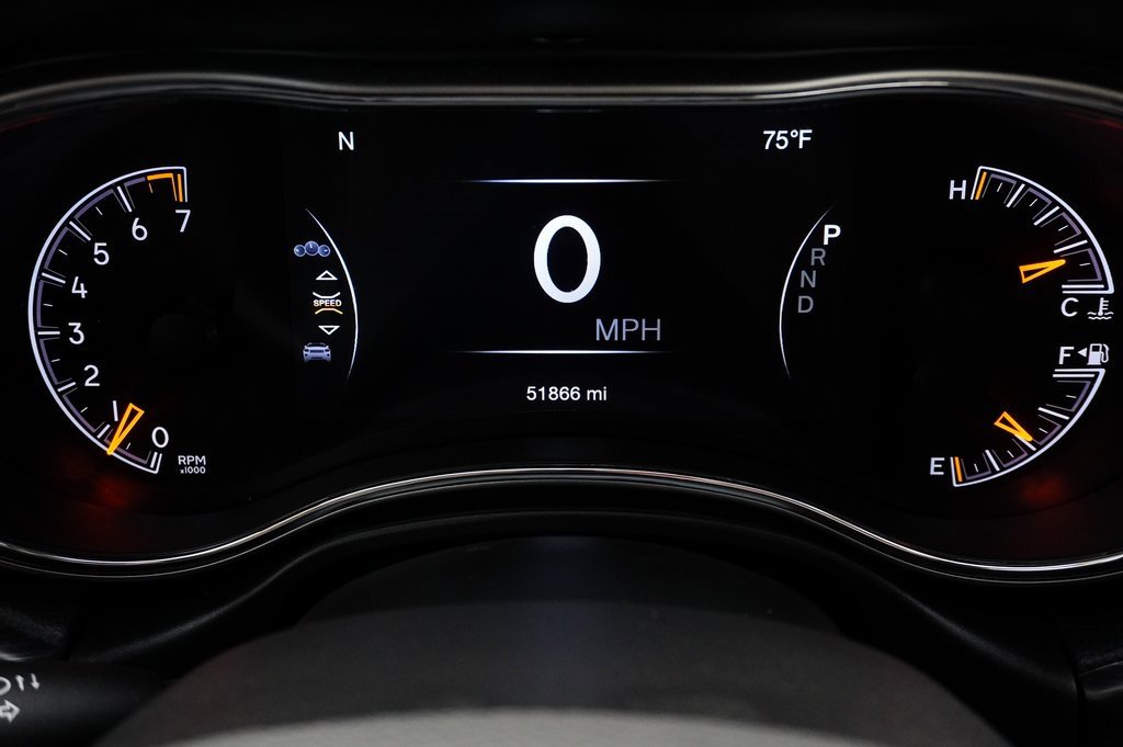 Used 2021 Jeep Grand Cherokee Limited image 11