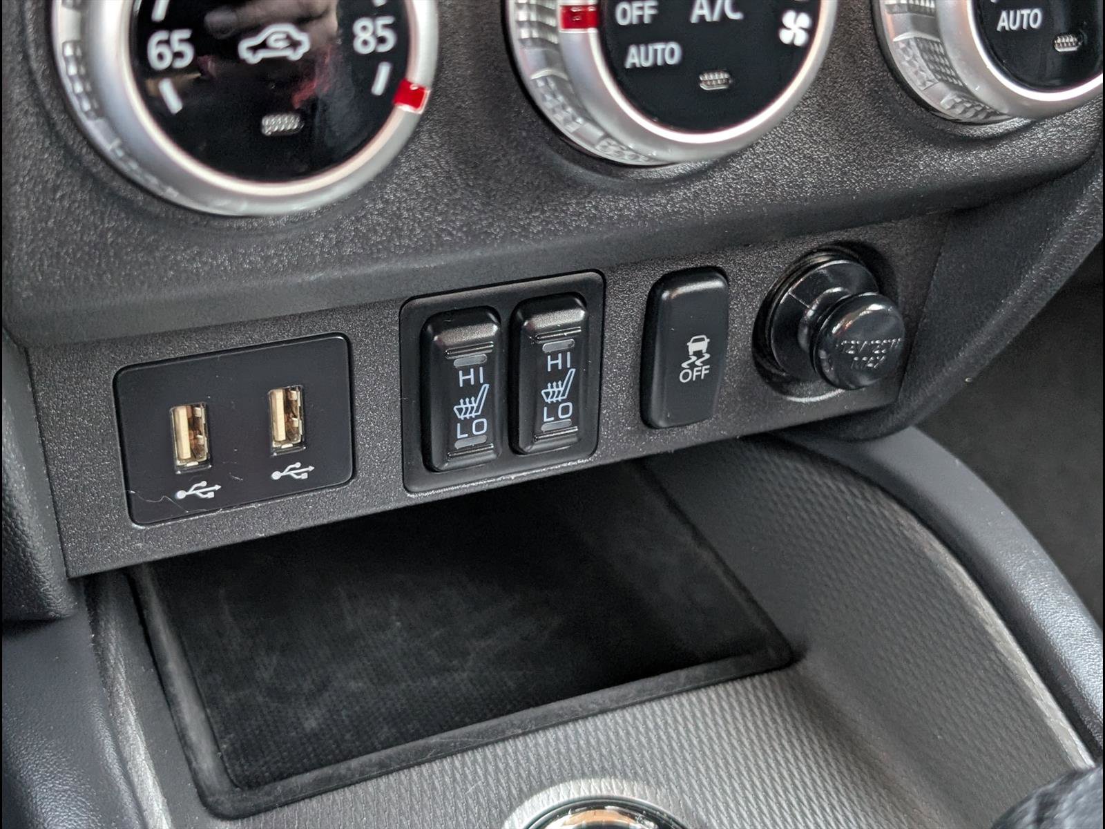 Used 2024 Mitsubishi Outlander Sport SE image 17