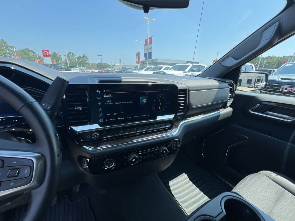 Certified 2023 Chevrolet Silverado 1500 LT image 26