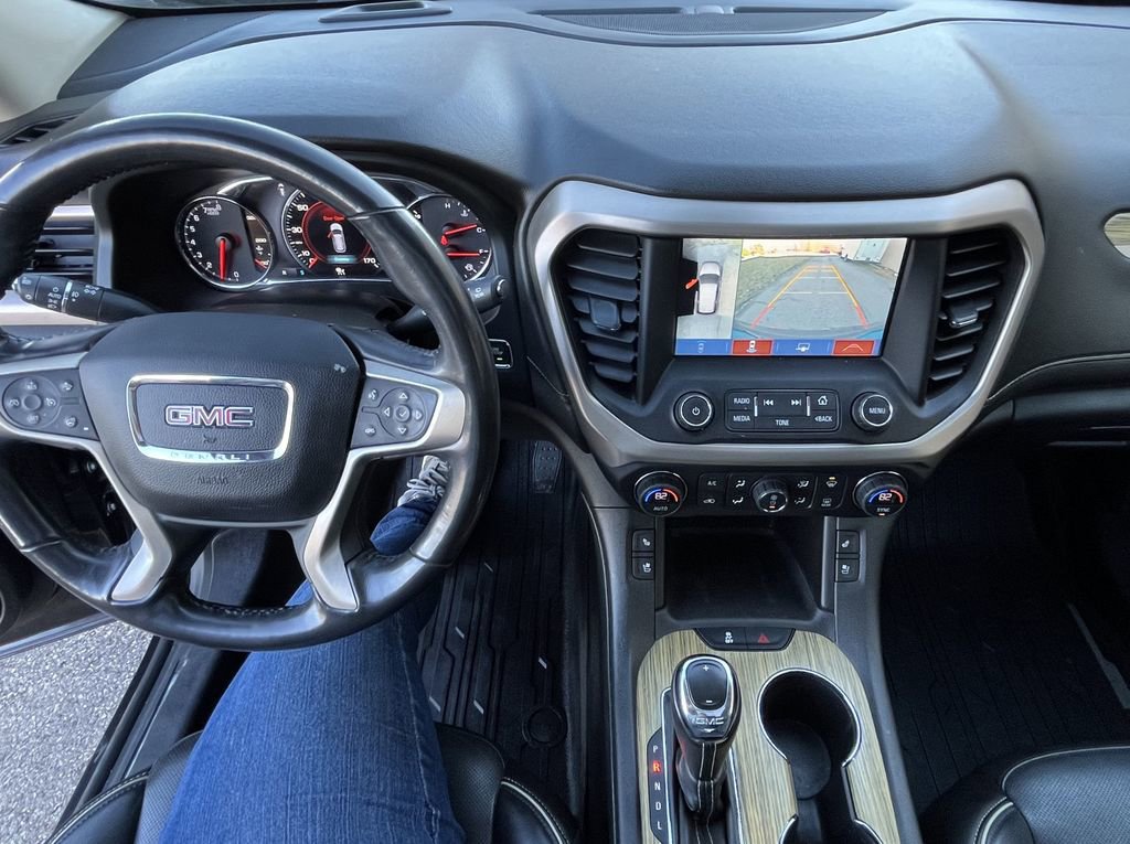 Used 2019 GMC Acadia Denali w/ Technology Package image 14