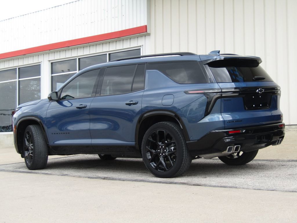 Used 2024 Chevrolet Traverse RS image 10