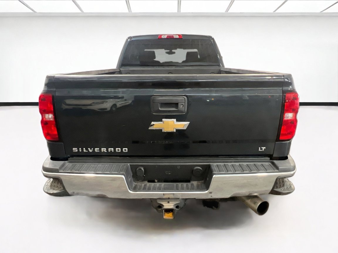 Used 2018 Chevrolet Silverado 2500 LT w/ LT Convenience Package AWD/4WD image 5