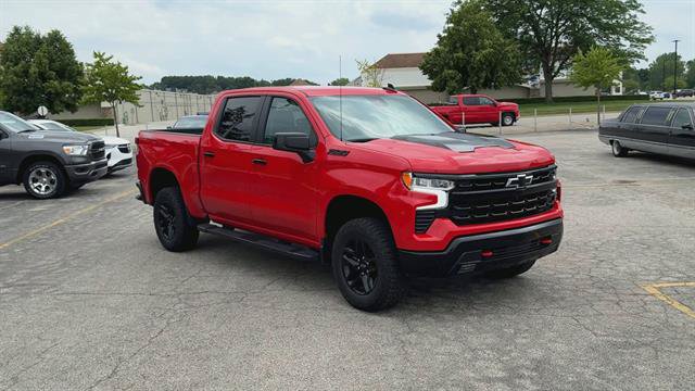 Used 2023 Chevrolet Silverado 1500 LT Trail Boss w/ Protection Package AWD/4WD image 2