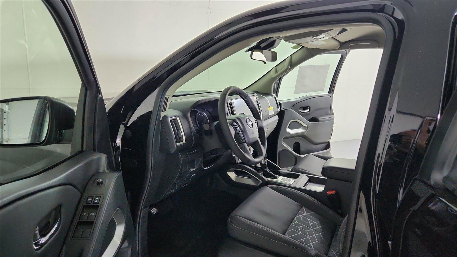 New 2026 Nissan Frontier SV w/ All-Weather Content Package image 15