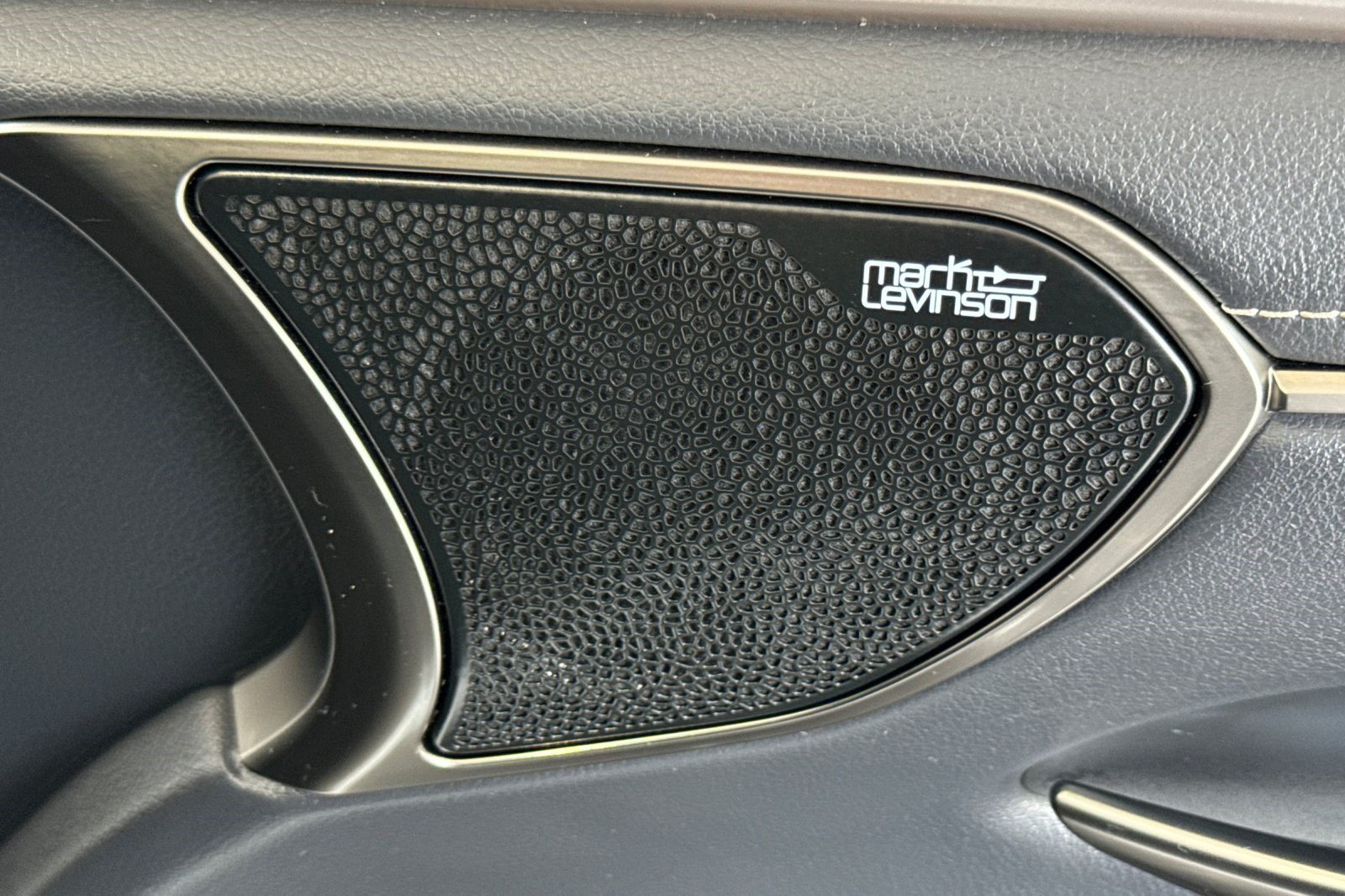 Certified 2022 Lexus ES 350 F Sport FWD image 22