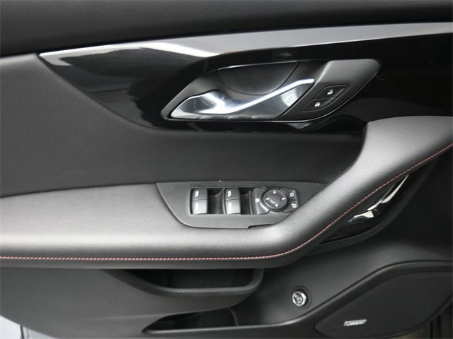 Used 2025 Chevrolet Blazer RS image 13