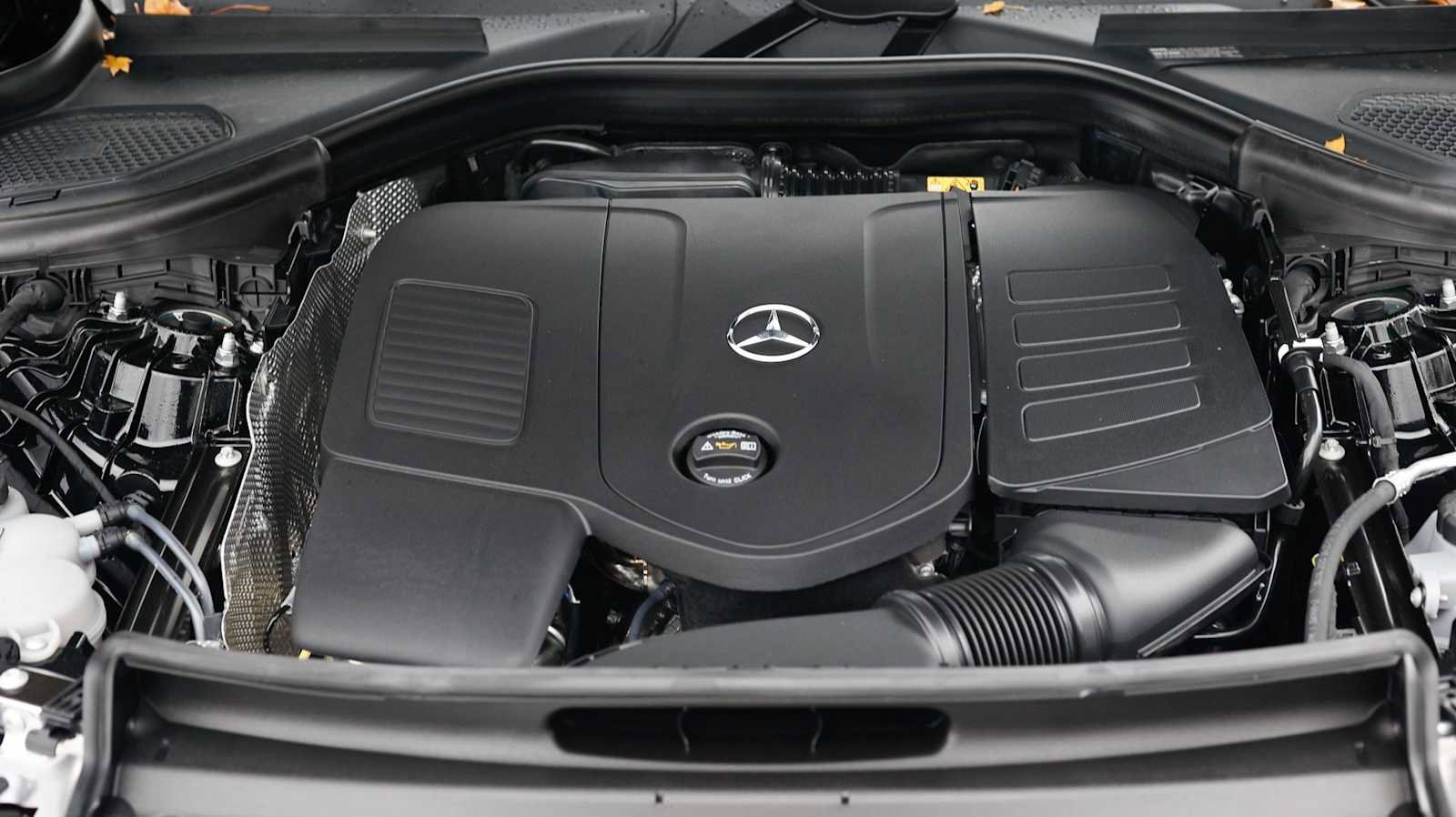 New 2026 Mercedes-Benz GLC 300 4MATIC image 31