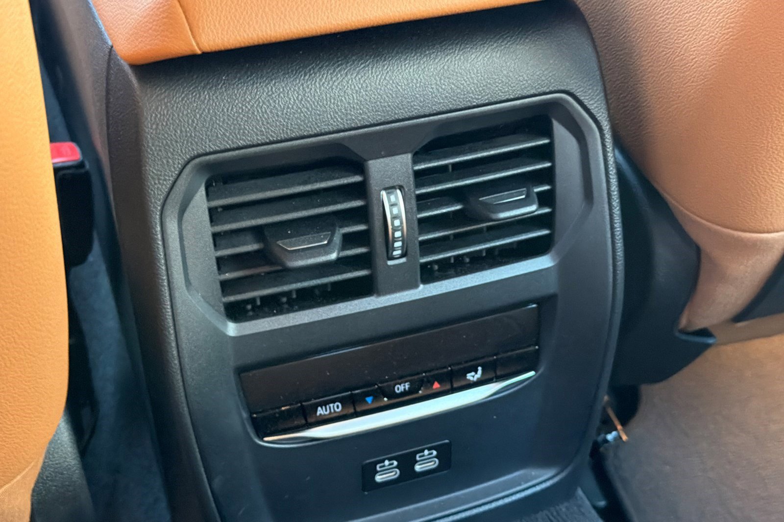 Certified 2023 BMW i4 eDrive35 w/ Premium Package image 16