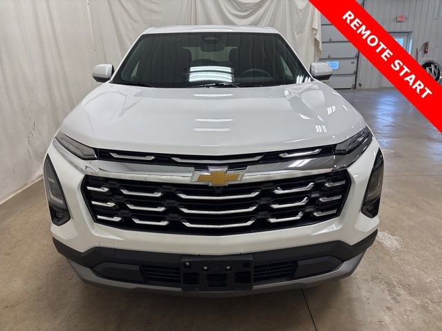 Used 2025 Chevrolet Equinox LT w/ Safety and Technology Package image 8