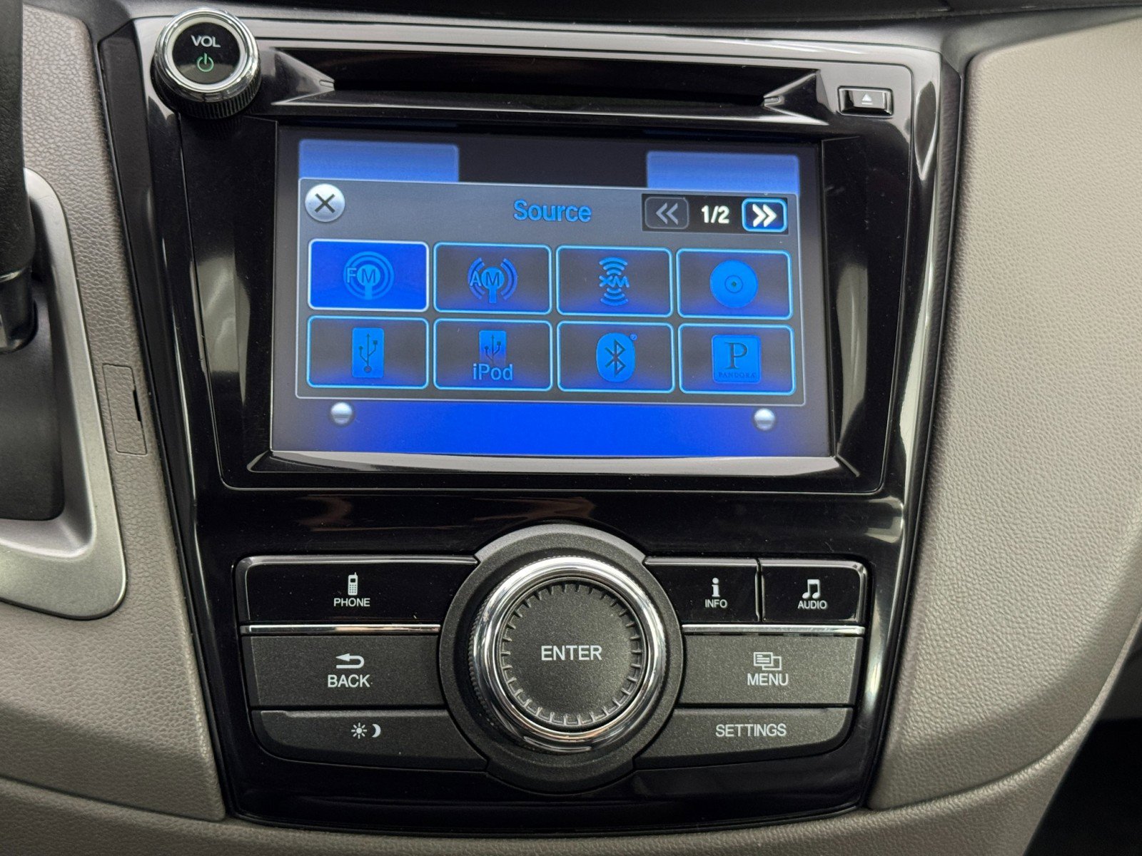 Used 2015 Honda Odyssey EX-L image 27