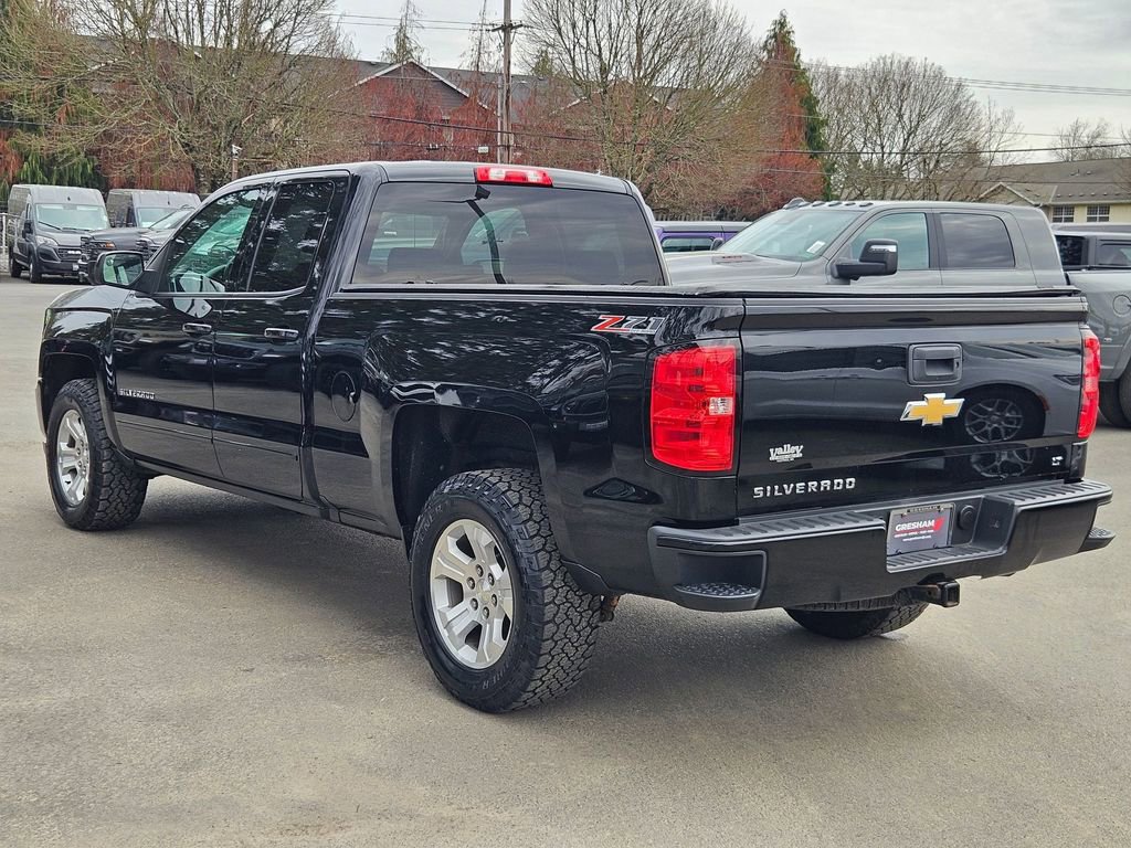 Used 2017 Chevrolet Silverado 1500 LT w/ All Star Edition AWD/4WD image 5