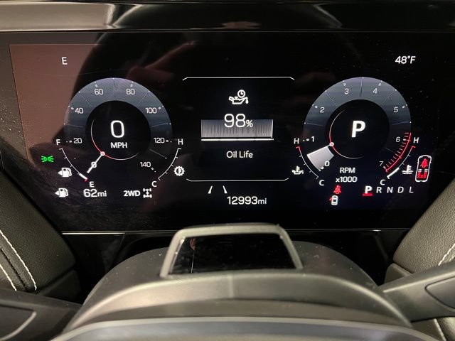 Used 2025 GMC Yukon AT4 Ultimate w/ LPO, Floor Liner Package AWD/4WD image 28