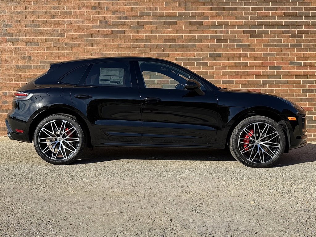 New 2026 Porsche Macan S image 8
