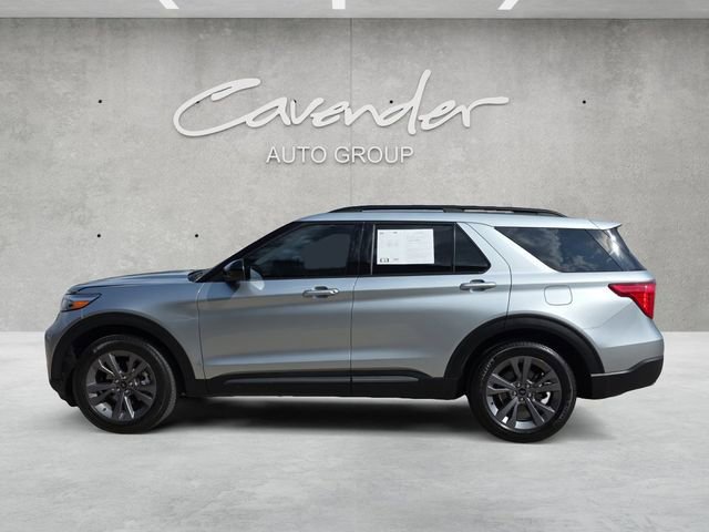 Used 2023 Ford Explorer XLT w/ Equipment Group 202A image 13