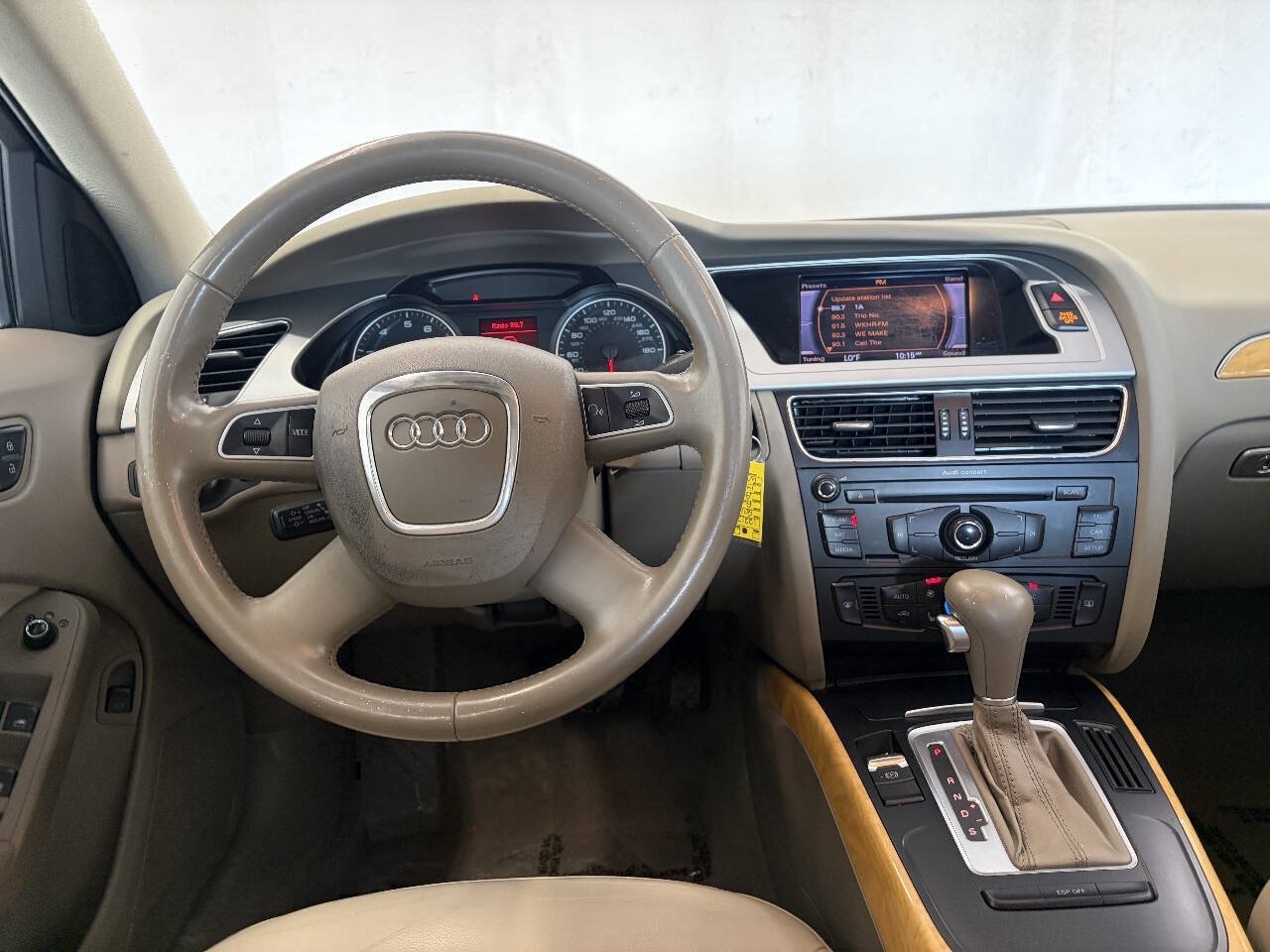 Used 2010 Audi A4 2.0T Premium AWD/4WD image 13