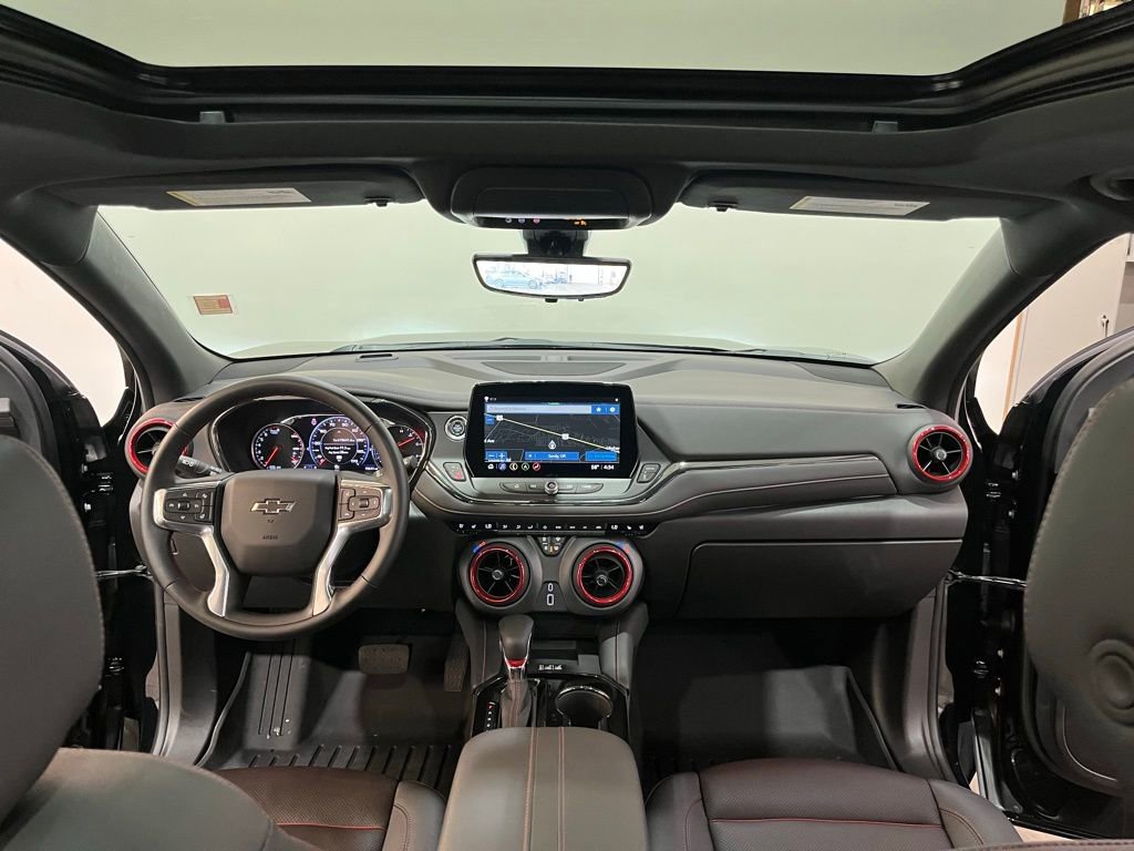 Used 2023 Chevrolet Blazer RS w/ Driver Confidence II Package image 17