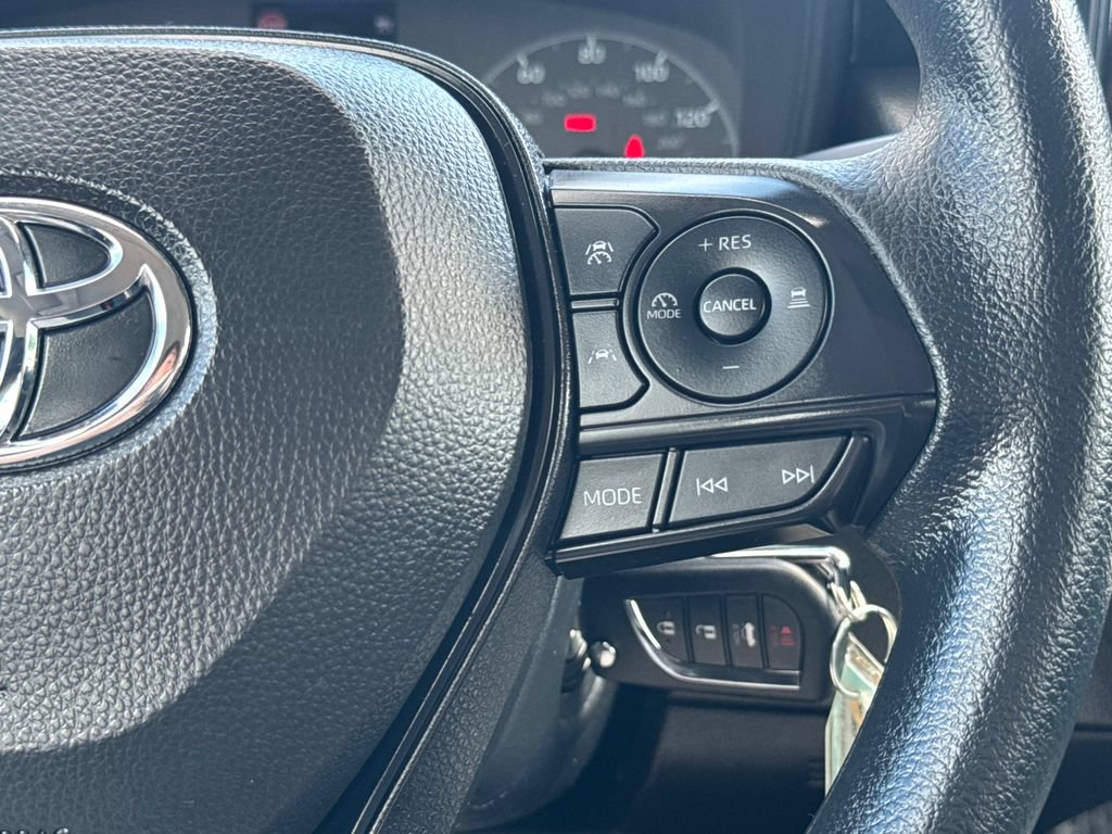 Used 2024 Toyota Corolla LE FWD image 19