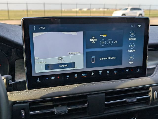 Used 2023 Lincoln Corsair Reserve image 19