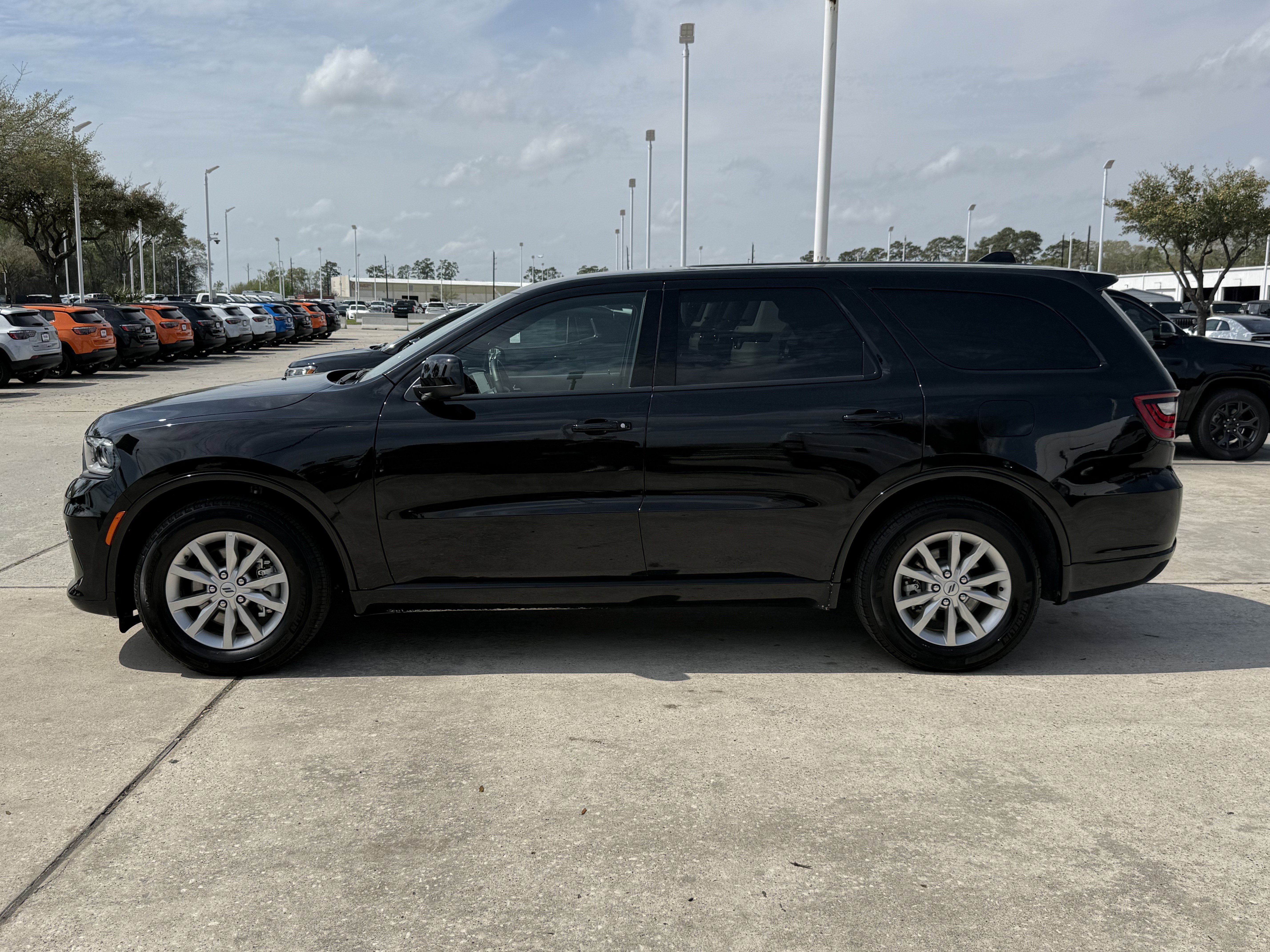 Used 2026 Dodge Durango GT image 9