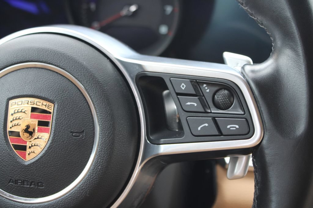 Used 2018 Porsche Panamera 4 AWD/4WD image 19