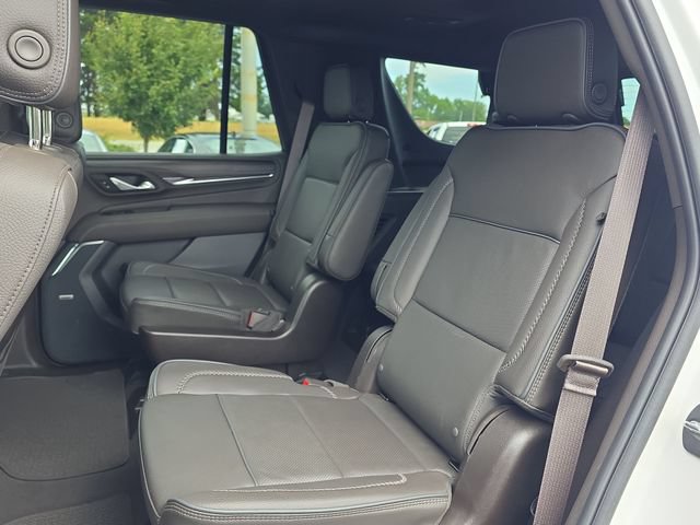 Used 2024 GMC Yukon Denali AWD/4WD image 16
