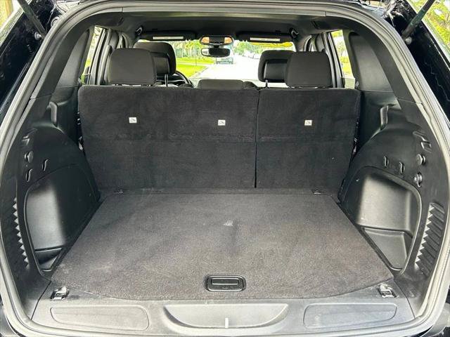 Certified 2022 Jeep Grand Cherokee Laredo E RWD image 36
