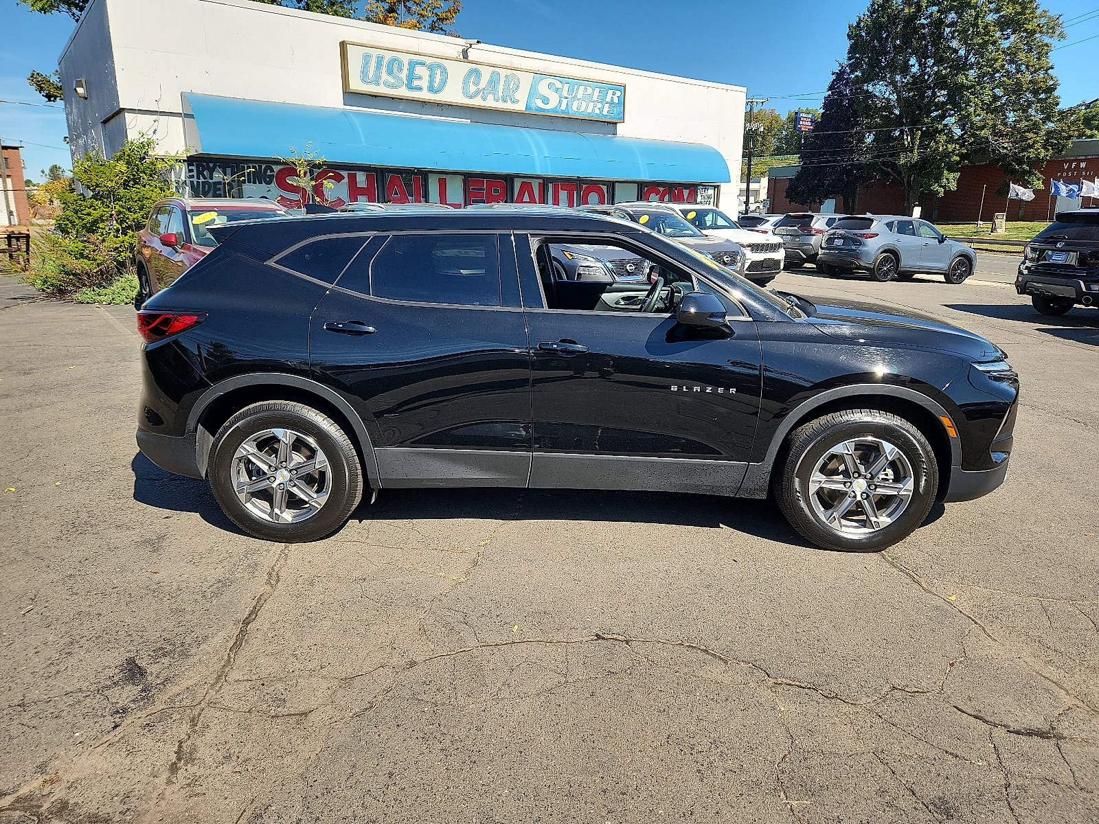 Used 2023 Chevrolet Blazer LT image 7