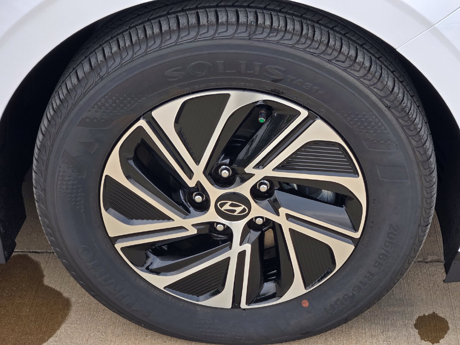 New 2026 Hyundai Sonata Blue FWD image 7