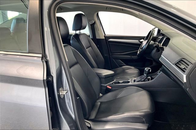 Used 2019 Volkswagen Jetta SE FWD image 30